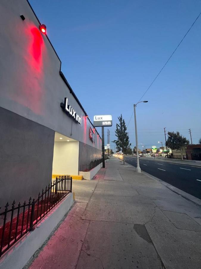 Lux Los Angeles